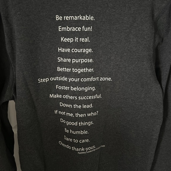 Appleby College Sweatshirt - Picture 4 of 6